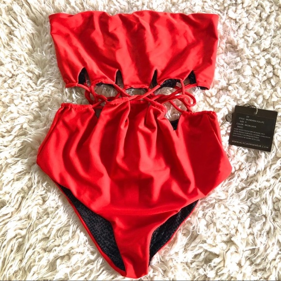 Acacia Mundaka in Neon Lava - Picture 3 of 9